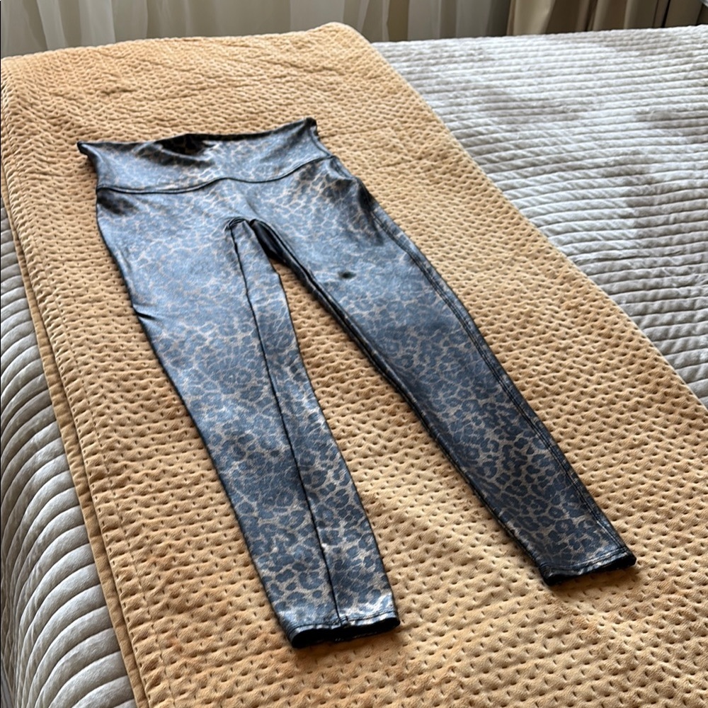 SPANX Leopard Print Women's Leggings